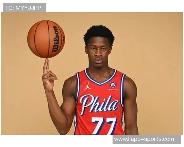 埃奇库姆逆袭勇士展现潜力新秀墙难挡未来巨星之路