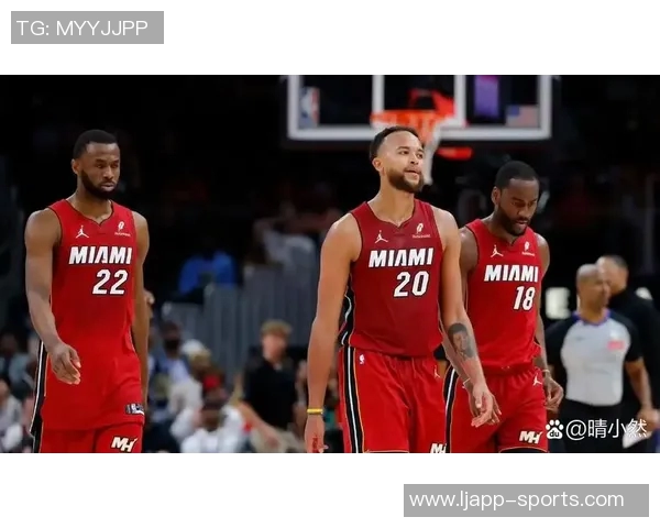 维金斯半场表现平平三分球和罚球均未命中仅得10分