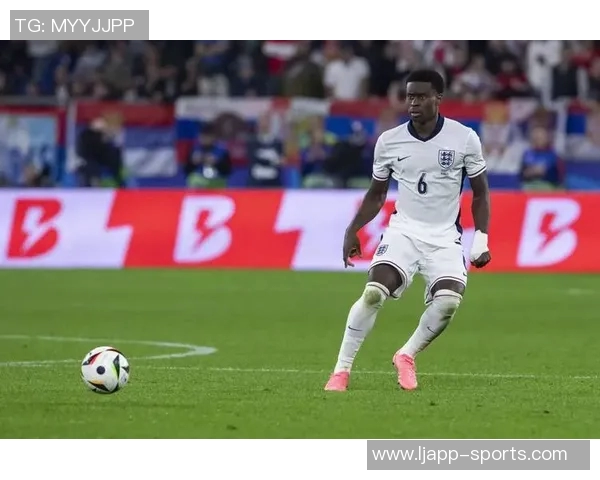 格伊谈水晶宫效力经历强调专业态度是对俱乐部的尊重